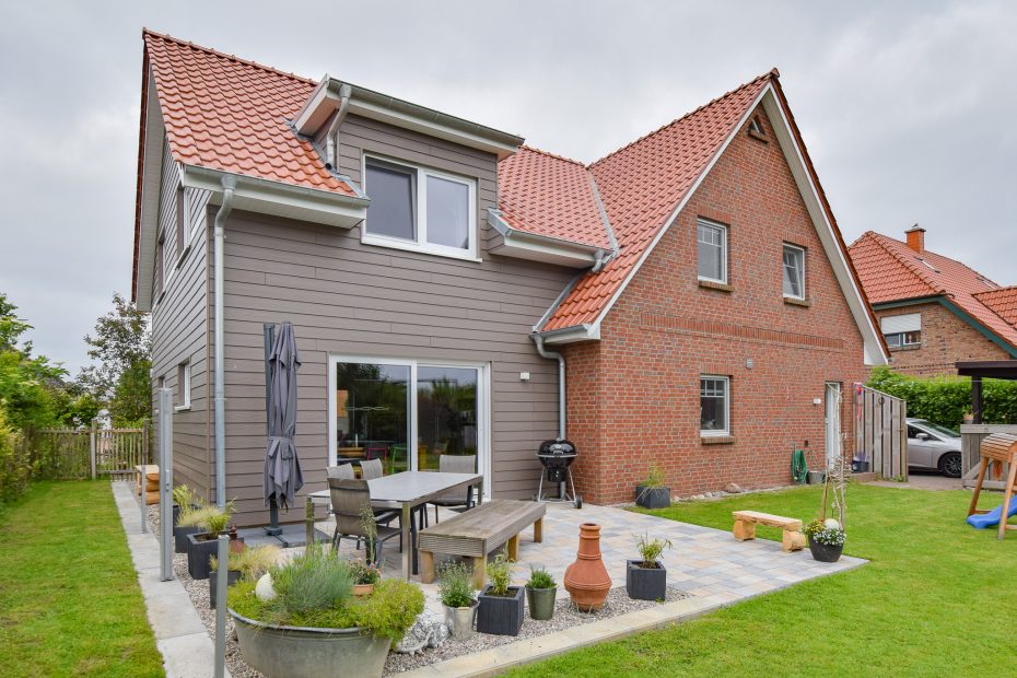 Anbau mit neuem Dach 26