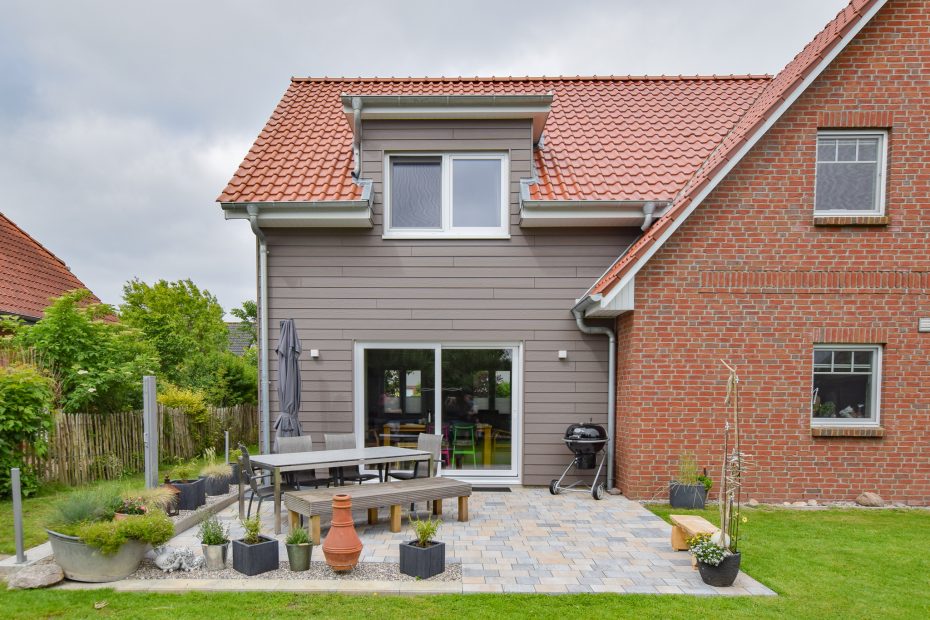 Anbau mit neuem Dach 25