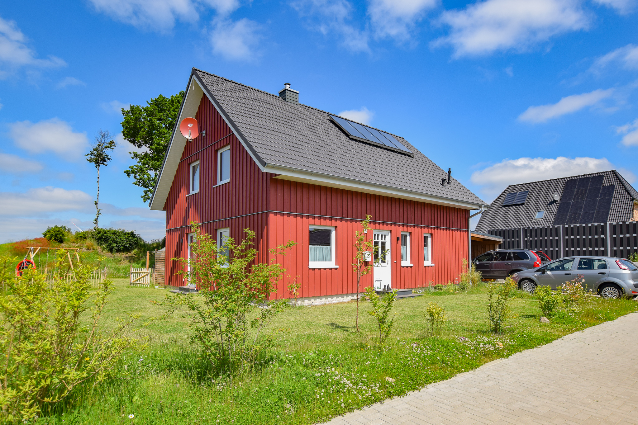 Holzhaus aus eigener Herstellung mit PV-Anlage 8