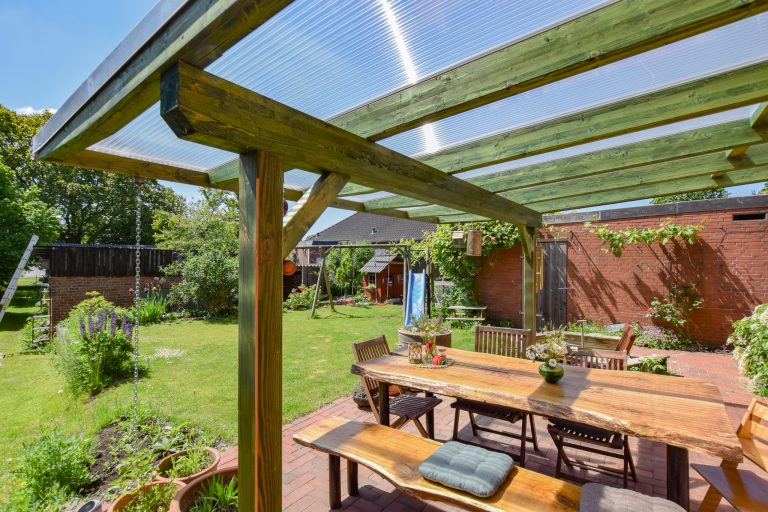 Überdachung mit Welldach 15