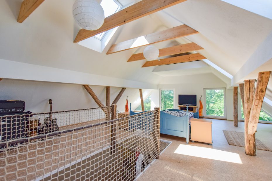 Neuer Wohnraum in einem ehemaligen Heuboden 22