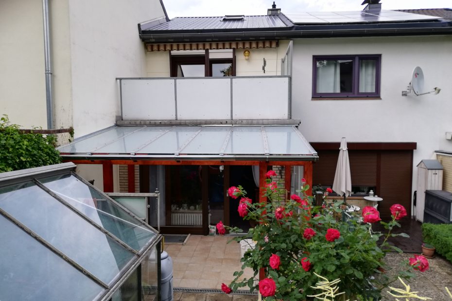 Terrassenüberdachung aus Glas 2