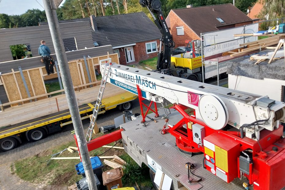 Aufstockung auf ein Flachdach-Bungalow 36