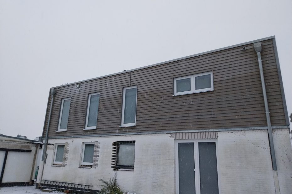 Aufstockung auf ein Flachdach-Bungalow 22