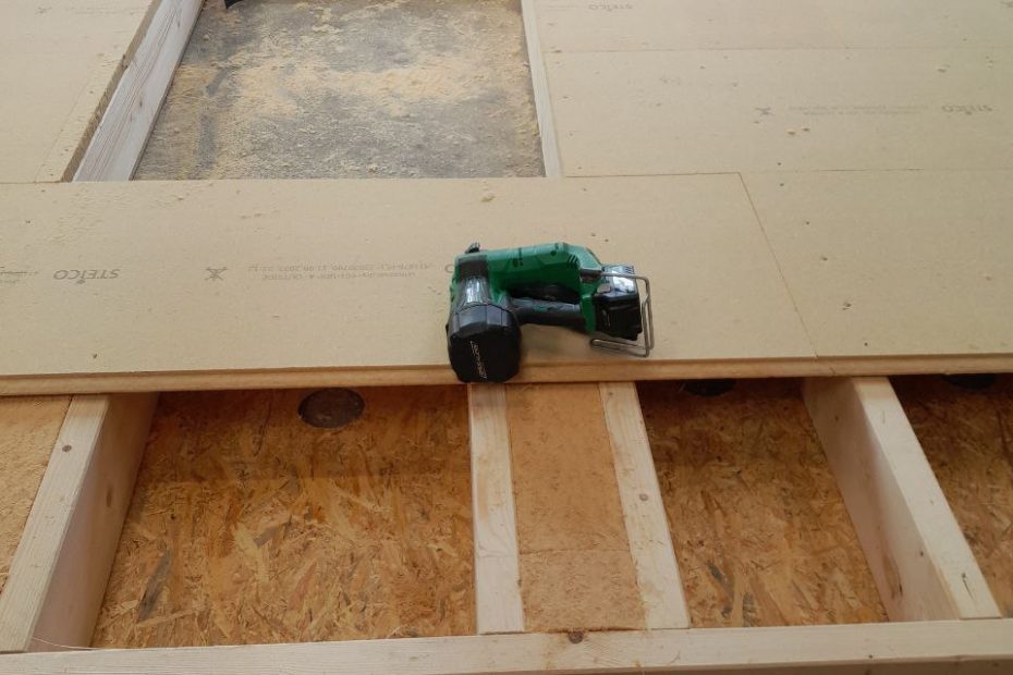 Aufstockung auf ein Flachdach-Bungalow 12